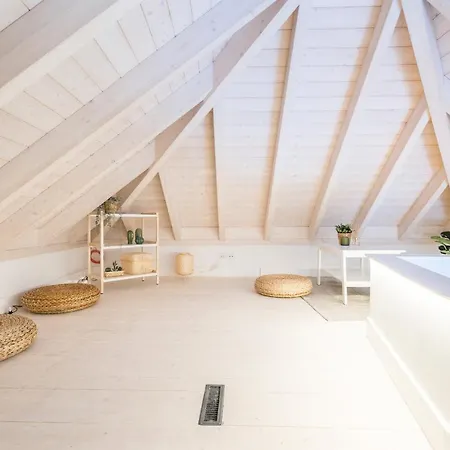 Lodo Ala - Mezanino By Hd * Distretto di Faro